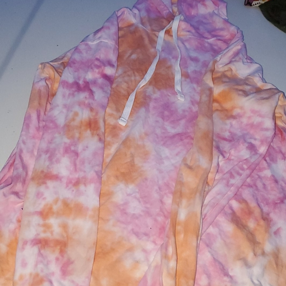 Long-sleeved shirt